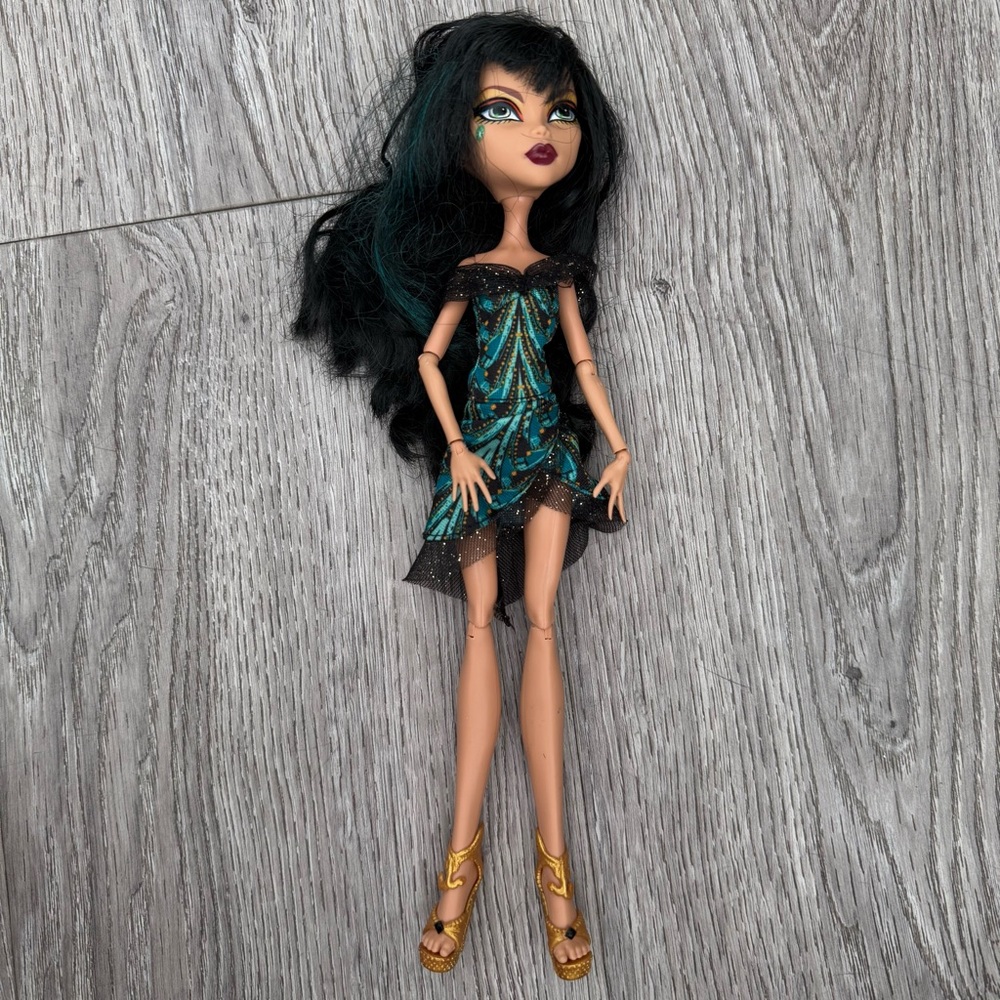 Mattel Monster High Cleo de Nile Doll